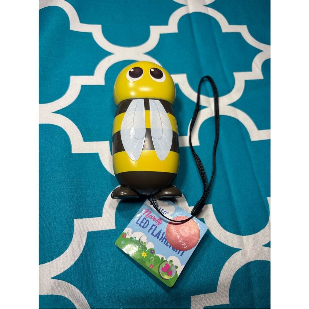 New Cute Bee LED Flashlight Novelty - Yellow & Black